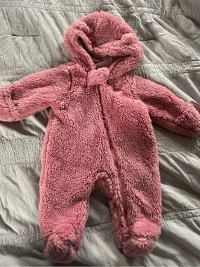 NWT newborn body suit
